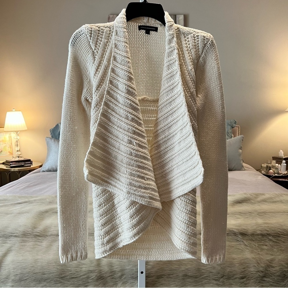 EXPRESS DESIGN STUDIO Cream Chunky Knit XS Swing Cardigan Cape Y2K Long Sleeve